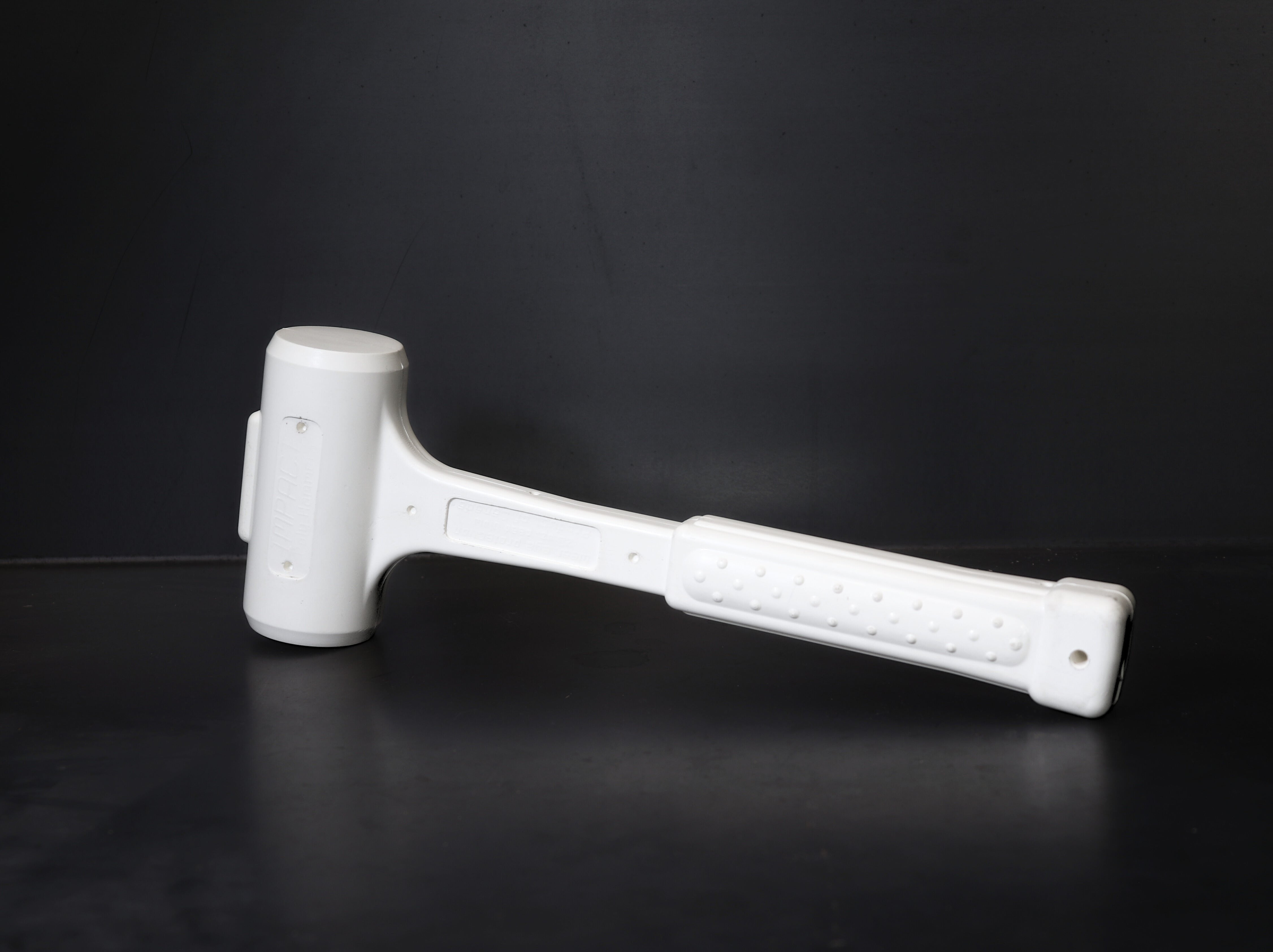 20oz FME Dead Blow Hammer (White)