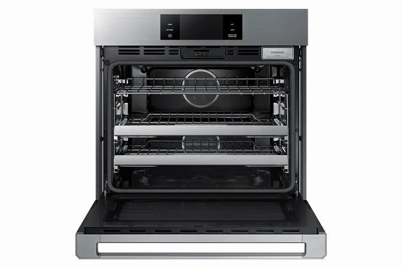 Dacor - 4.8 cu. ft Single Wall Oven in Stainless - DOB30M977SS