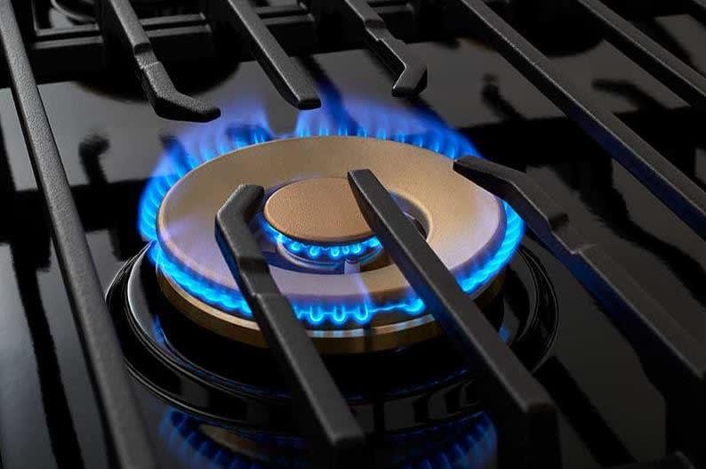 Dacor - 48 inch wide Gas Cooktop in Stainless - DTT48M876PS