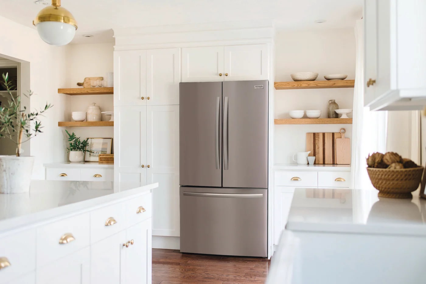 Frigidaire Gallery - 36 Inch 28.8 cu. ft French Door Refrigerator in Stainless - GRFN2853AF