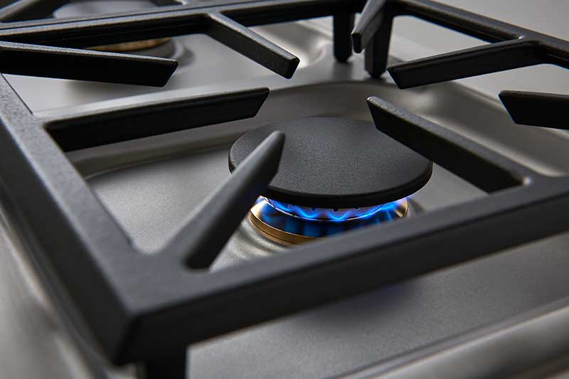 Dacor - 36 inch wide Gas Cooktop in Stainless - HDCT365GS
