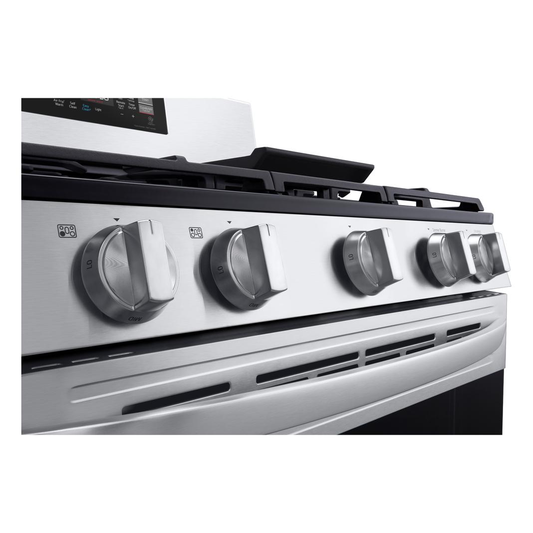 LG - 5.8 cu. ft  Gas Range in Stainless - LRGL5823S