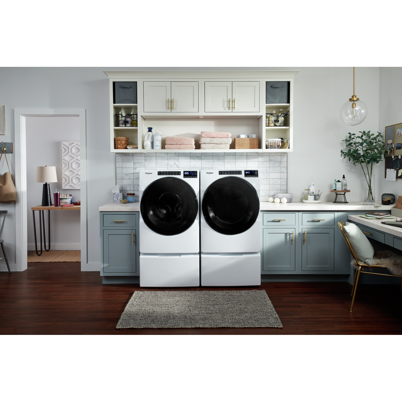 Whirlpool - 7.4 cu. Ft  Electric Dryer in White - YWED5605MW