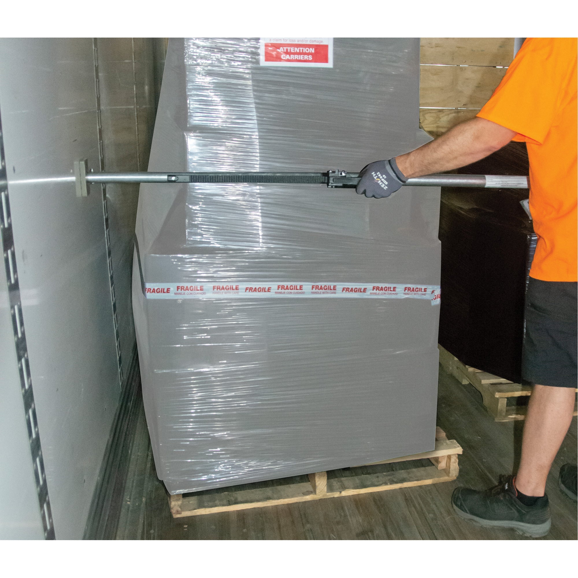 Steel Cargo Bar