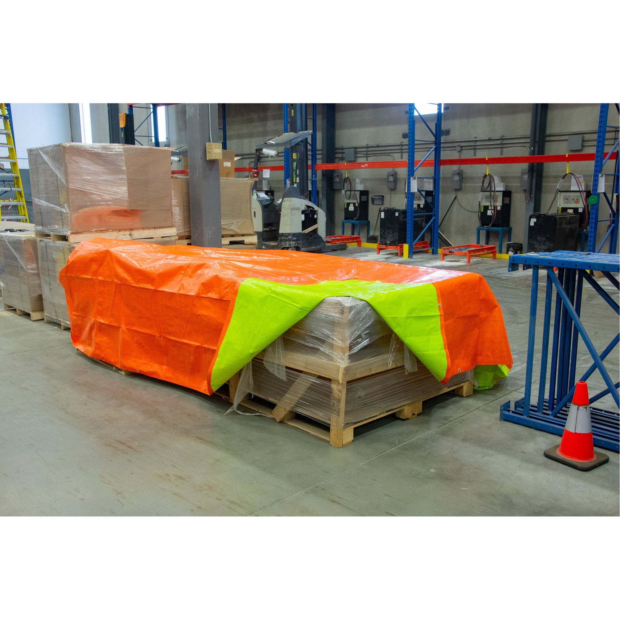 High-Visibility Heavy-Duty Woven Tarp, Green/Orange, 20' x 30' x 12 mils