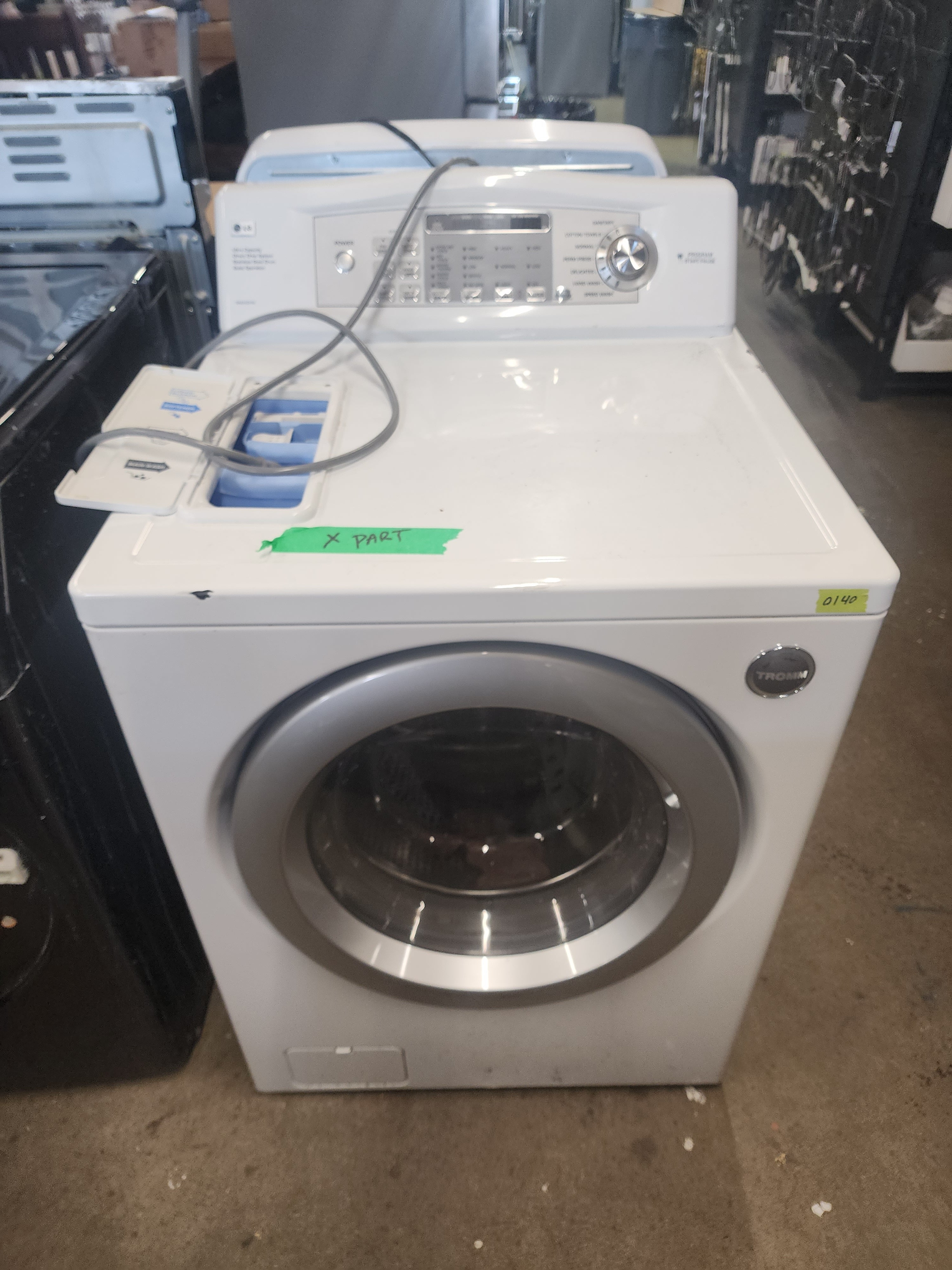 #0140 LG Washer WM2032HW