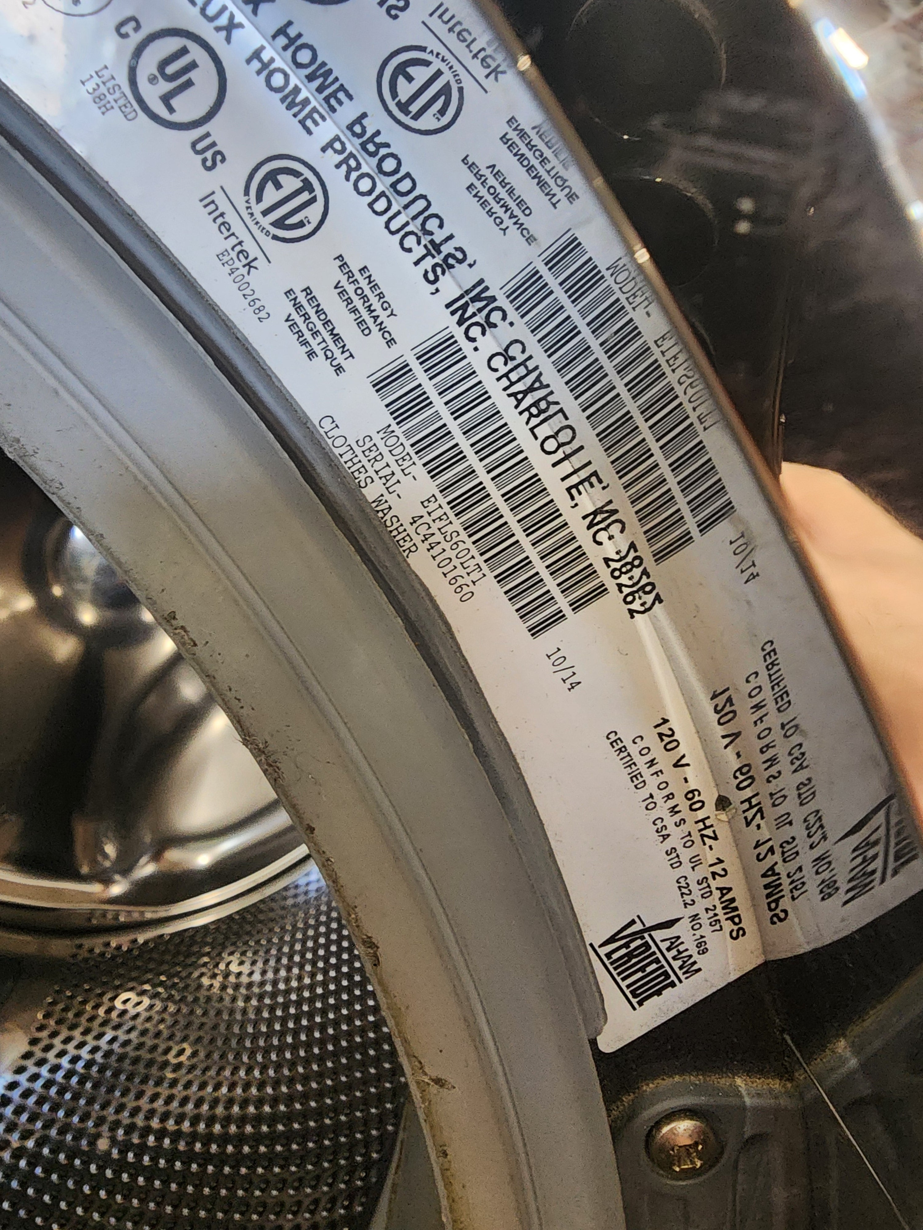 #0151 Electrolux Front Load Washer EIFLS60LT1