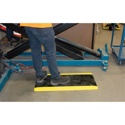 Anti-Fatigue Matting, Diamond, 1-2/3' x 3-1/4' x 3/4", Black/Yellow, Polyurethane