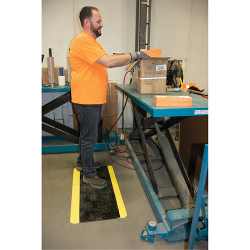 Anti-Fatigue Matting, Diamond, 1-2/3' x 3-1/4' x 3/4", Black/Yellow, Polyurethane
