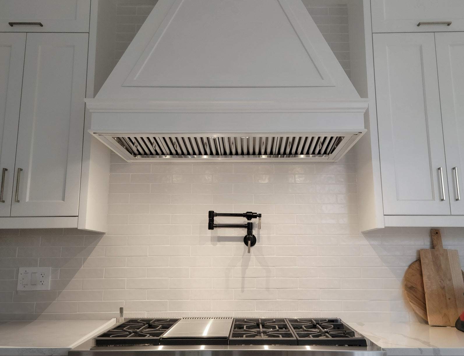36 Inch 1200 CFM Range Hood Insert - VICTORY Typhoon
