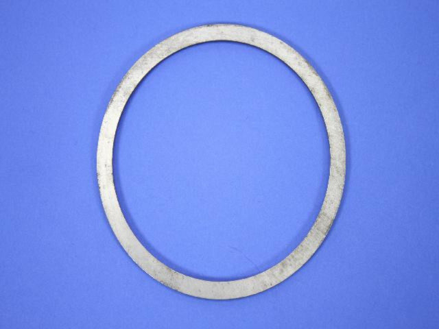 AT Diff. Carrier Bearing Shim 04800624AA