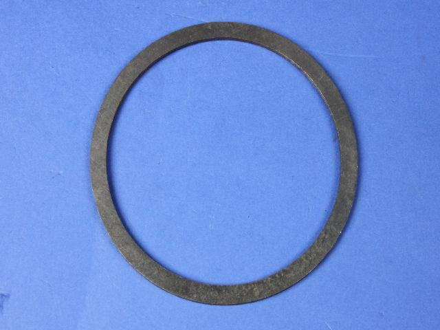 AT Diff. Carrier Bearing Shim 04800640AA