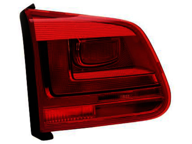 Tail Light Assembly 010739111